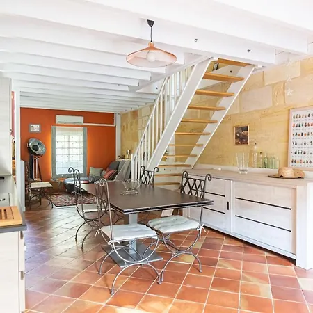 Guestready - Charming House And Garden * Bordeaux