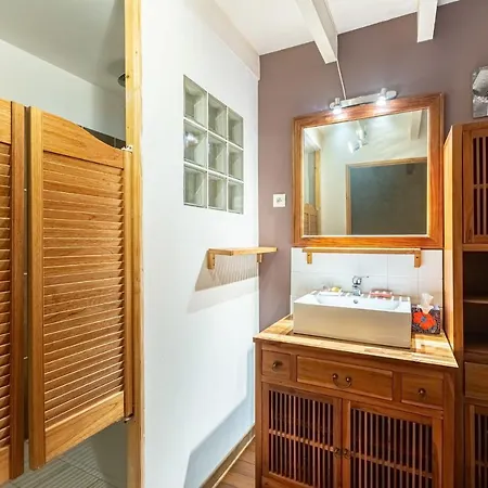 Holiday home Guestready - Charming House And Garden Bordeaux